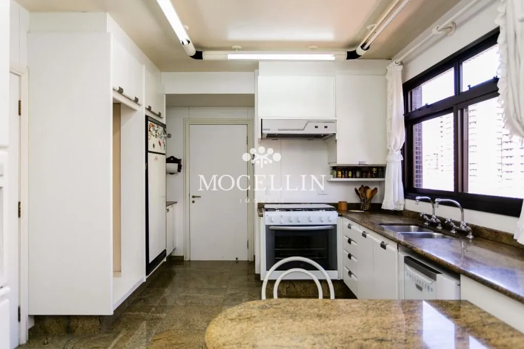 Penthouse with 4 bedrooms and 629 m² plus private BBQ — photo 8