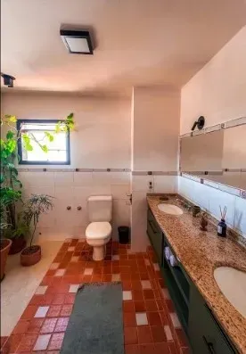 Casa de 4 quartos com espaço de home office — photo 20