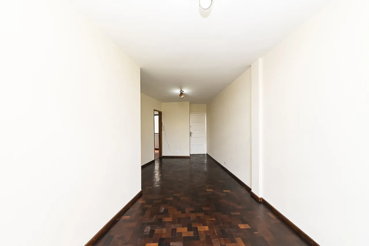 65 m² apartment with 2 bedrooms and separate kitchen — photo 17