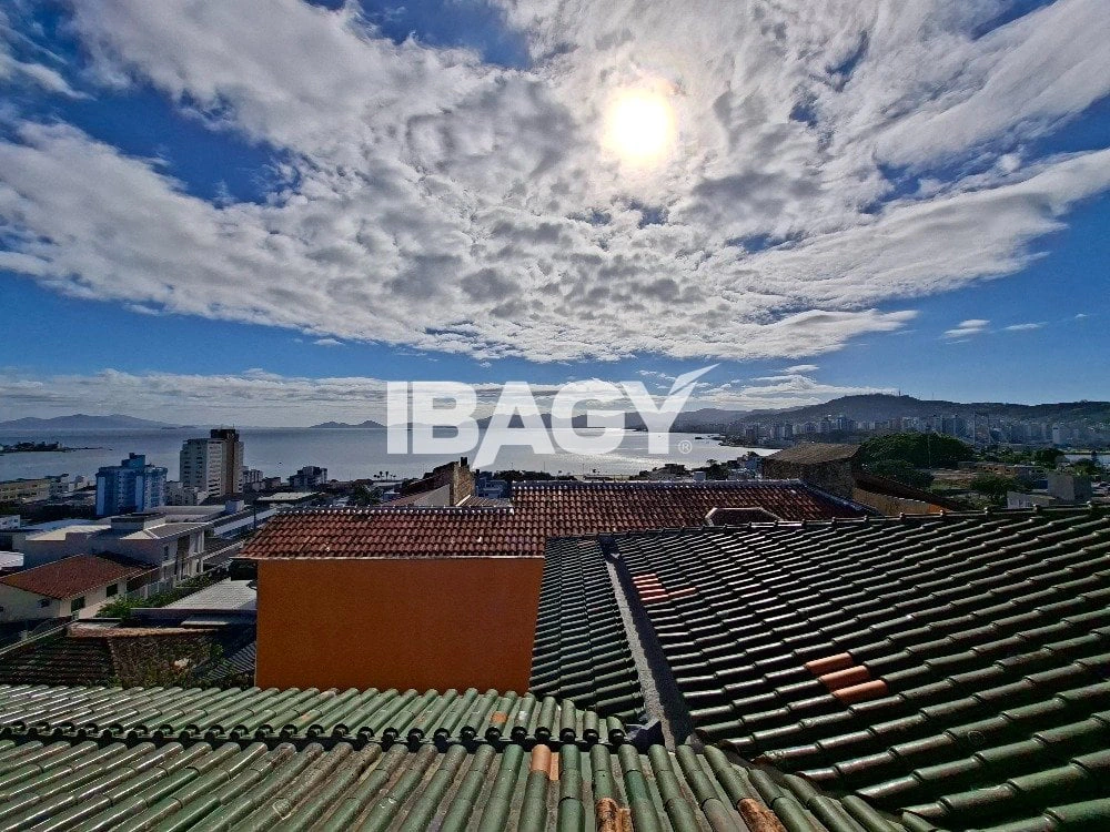 Furnished 16 m² studio with 1 bedroom and no parking — photo 92
