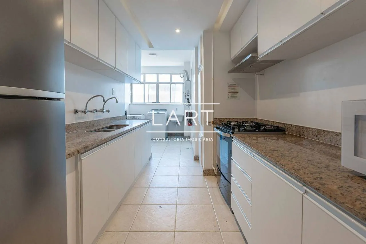 Unfurnished 4-bedroom apartment with 4 bathrooms — photo 25
