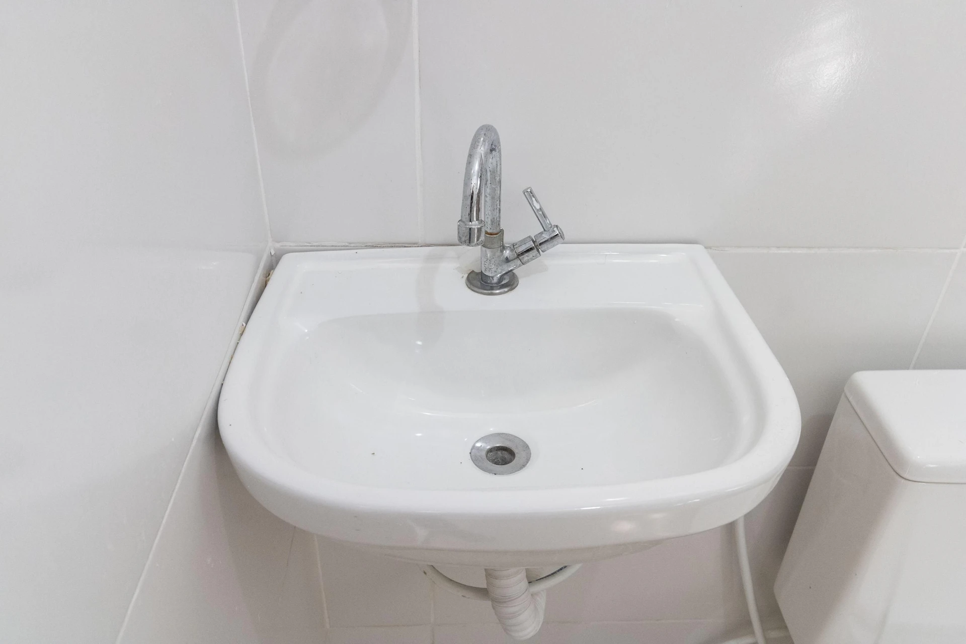 Будинок без меблів з 1 спальнею та кухнею open-plan — photo 10