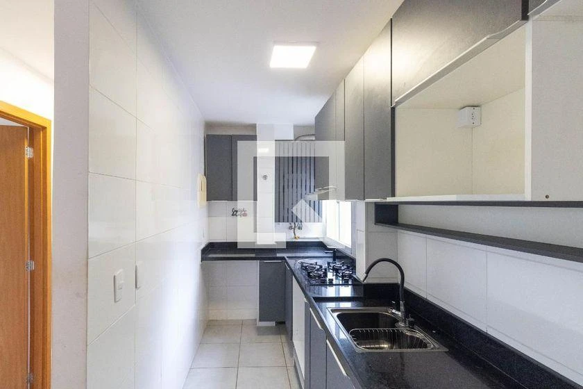 Apartamento de 2 quartos em condomínio com academia — photo 11
