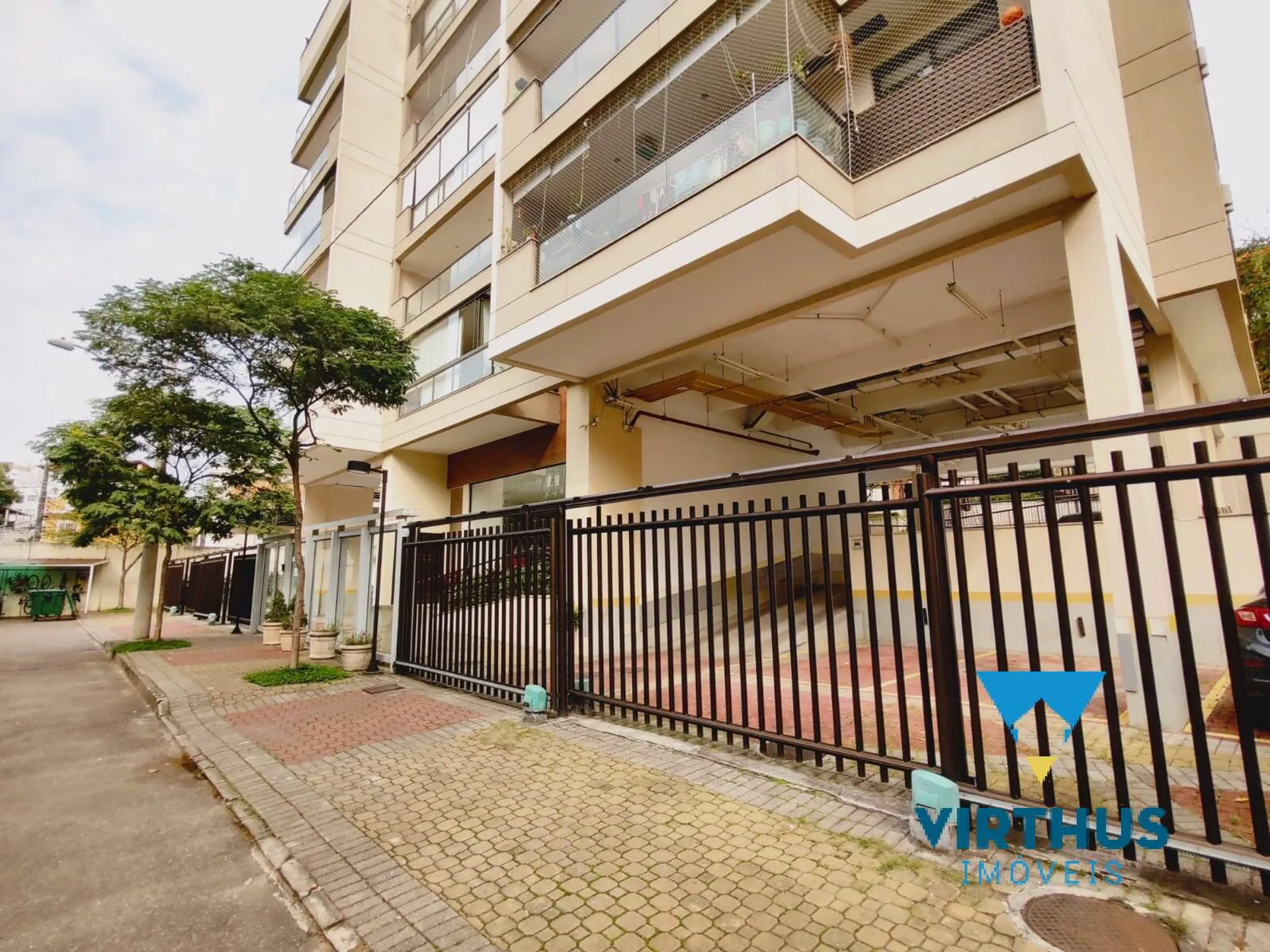 4-bedroom apartment with a private pool in Rio de Janeiro — photo 49