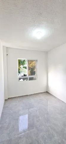 Квартира на 1 этаже: 3 спальни, 1 ванная и парковка — photo 4