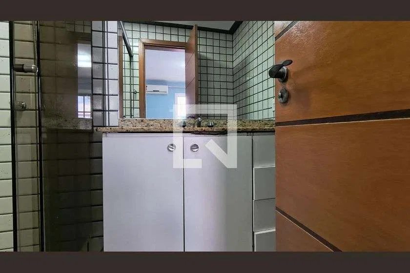 Sobrado em condomínio com 3 suítes e varanda de vidro — photo 21