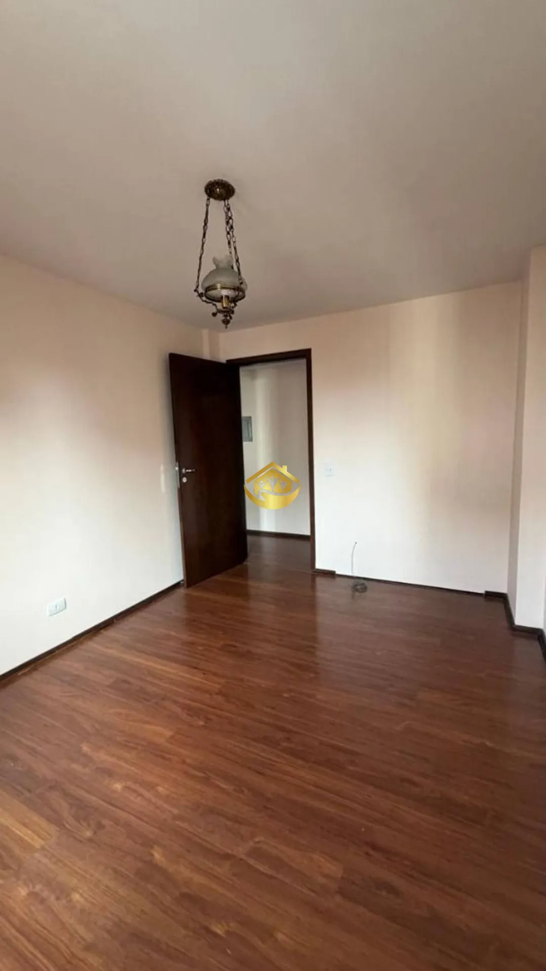 Квартира 194 м² з 2 спальнями та 1 ванною при спальні — photo 17