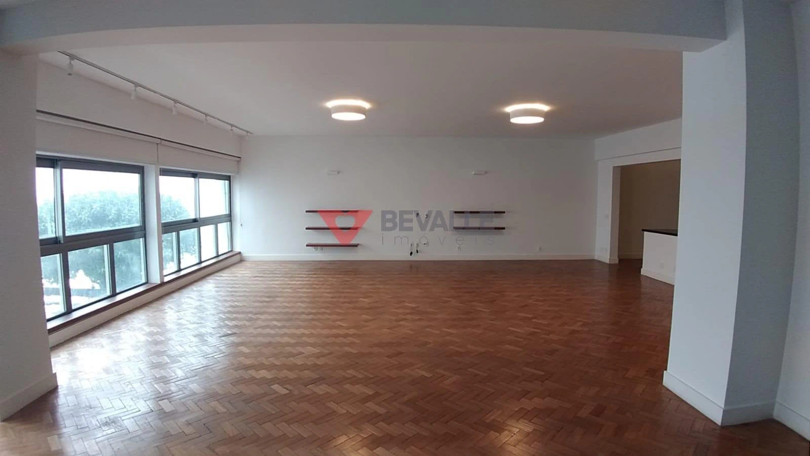 Rental apartment with 3 bedrooms, balcony, 3 baths — photo 10