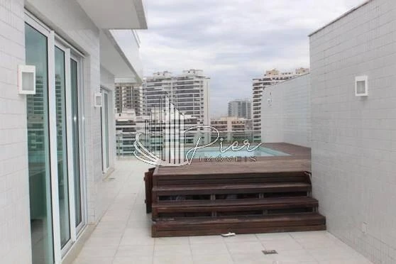 580 m² duplex penthouse with a balcony and 4 suites — photo 20