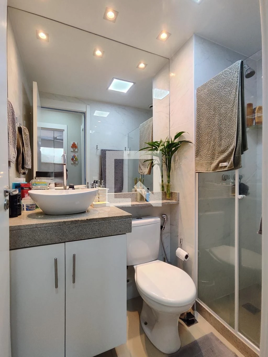 Квартира 43 м² со стиральной машиной и видом на горы — photo 15