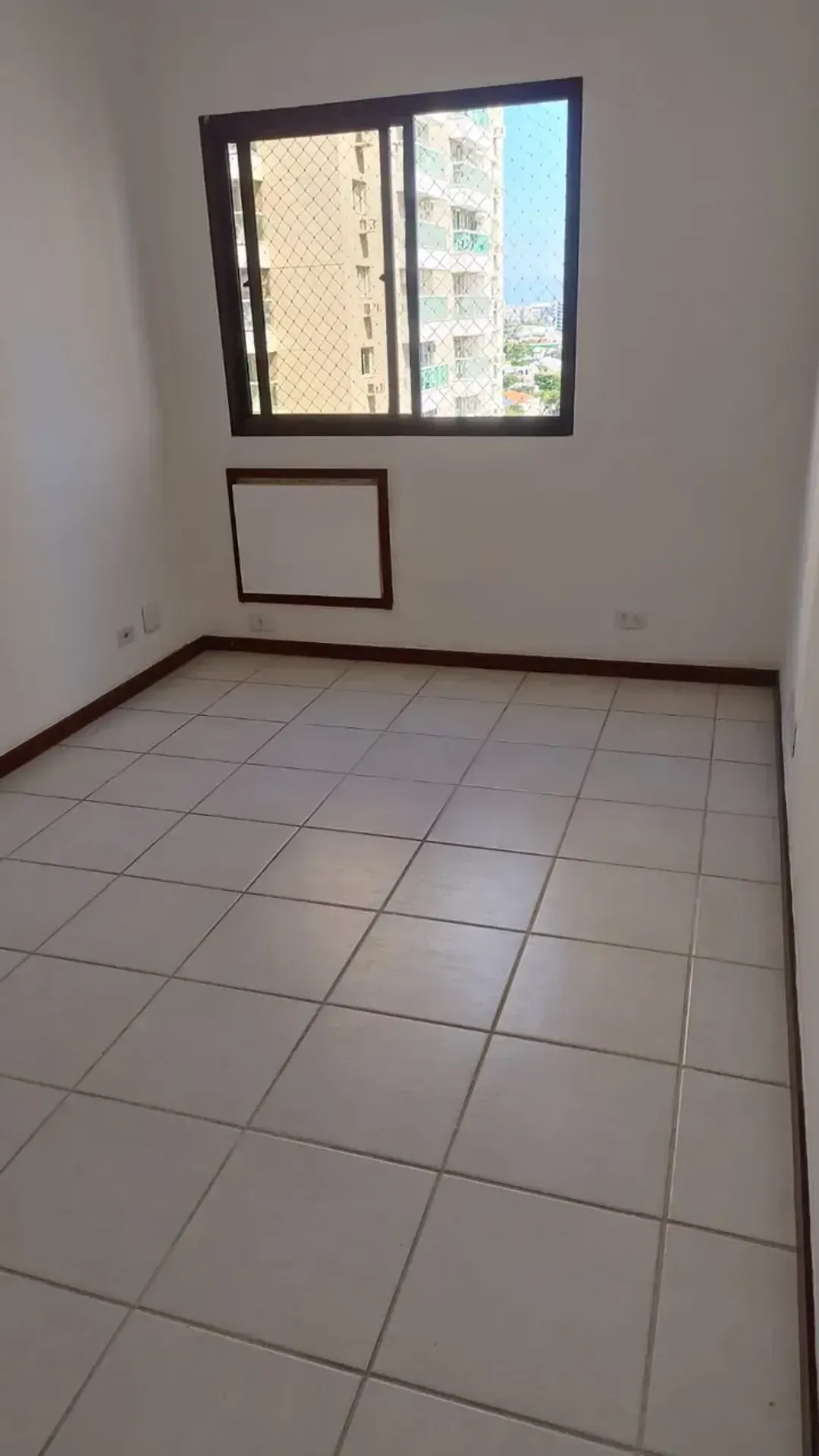 64 m² rental apartment with 2 bedrooms and balcony — photo 8