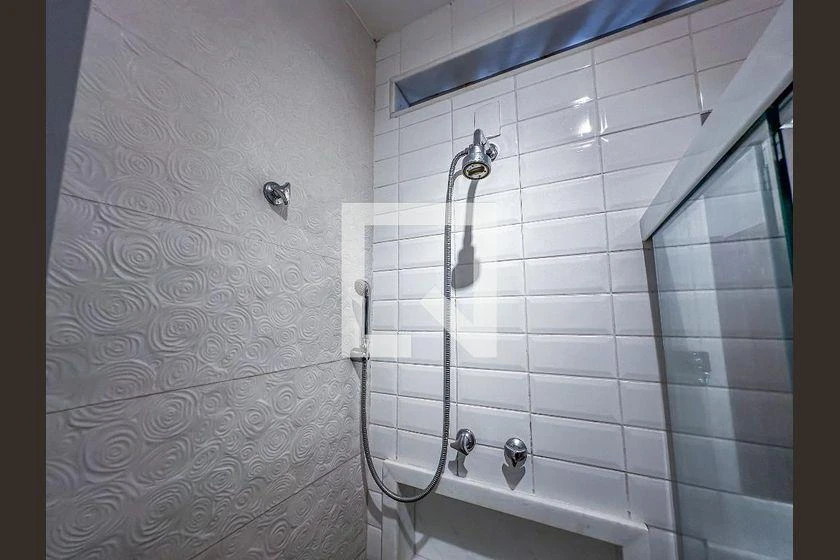Apartamento de 1 quarto com secadora, Centro — photo 37