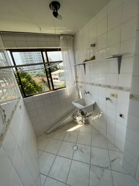 Wood or laminate floors in a 2-bedroom apartment, 60 m² — photo 12