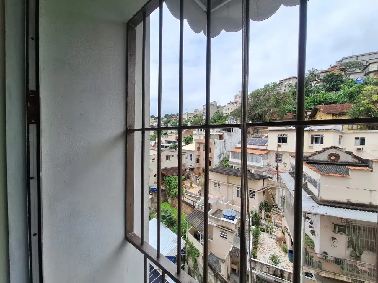 Mountain view in a one-bedroom apartment, 39 m² — photo 24