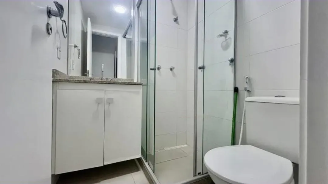 Apartamento mobiliado com 3 dormitórios e vaga para 2 carros — photo 8