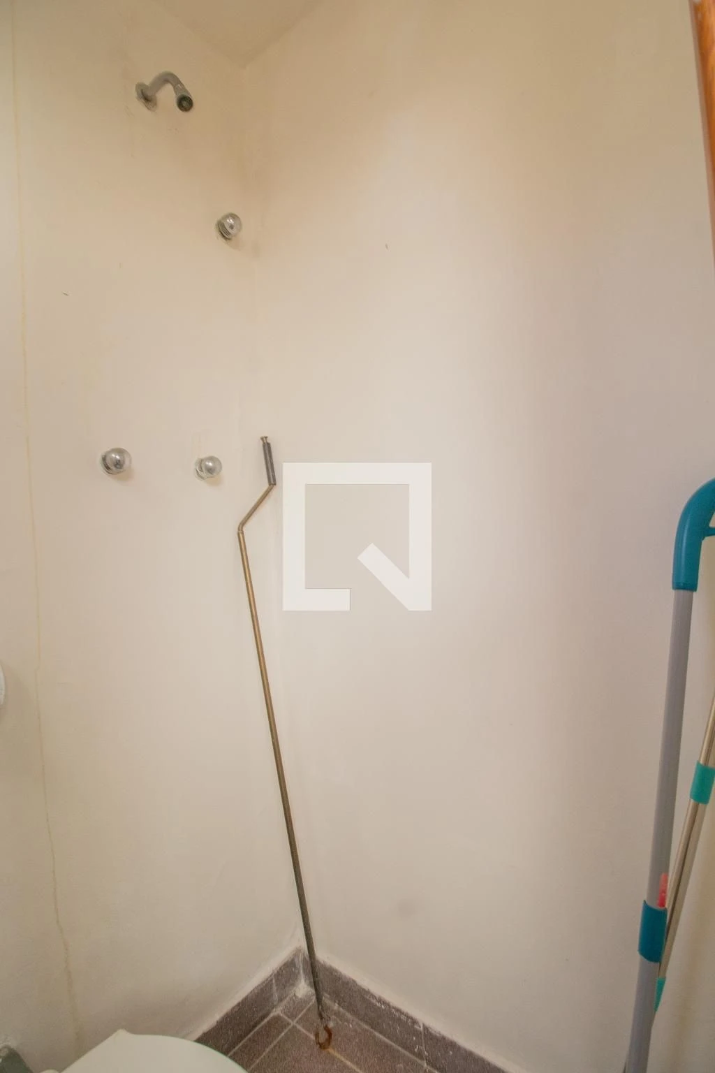 Furnished apartment with 2 bedrooms and 2 bathrooms — photo 37