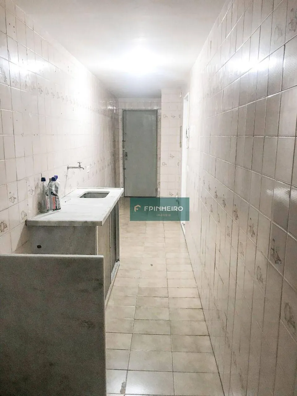 Apartamento de 2 dormitórios com área de lavanderia — photo 3