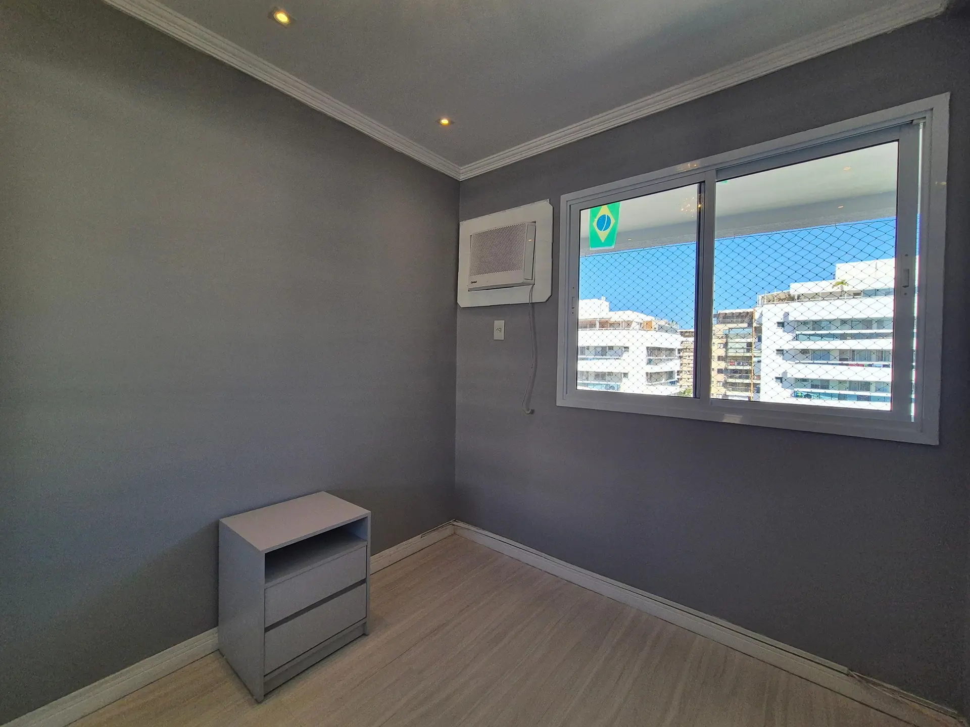 Furnished apartment with 5 bedrooms and open-plan kitchen — photo 38
