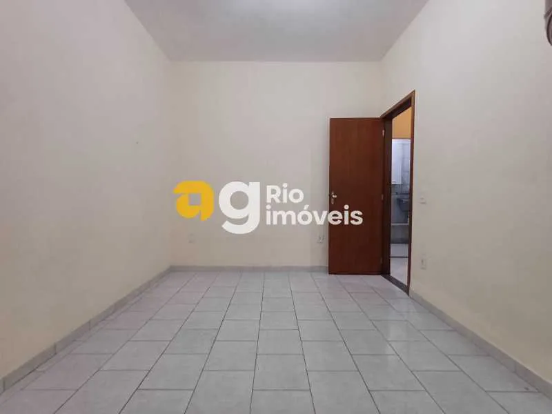 Unfurnished house with 1 bedroom, 1 bathroom and parking — photo 10