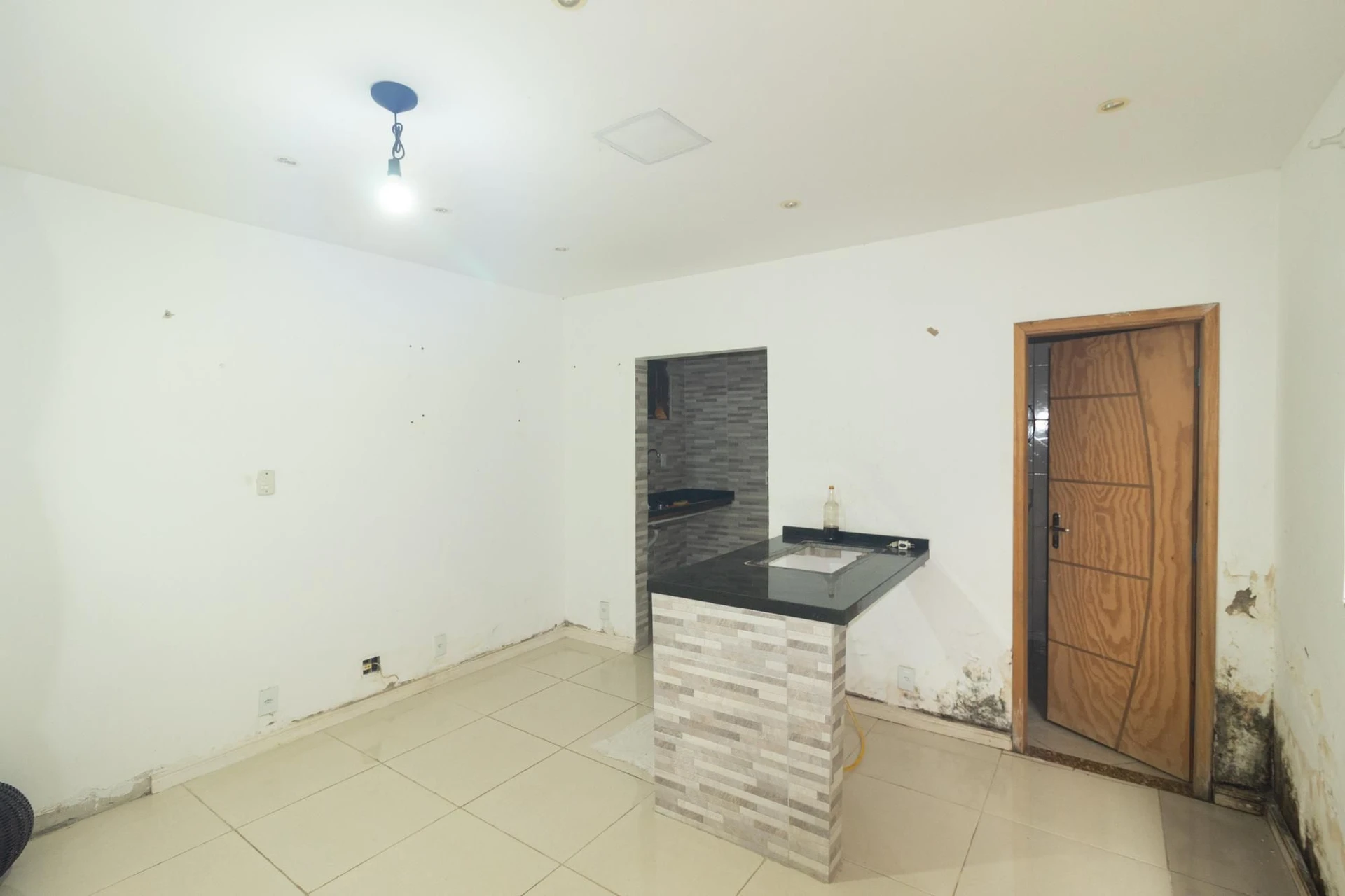 Rental house with 3 bedrooms and a private garden — photo 3