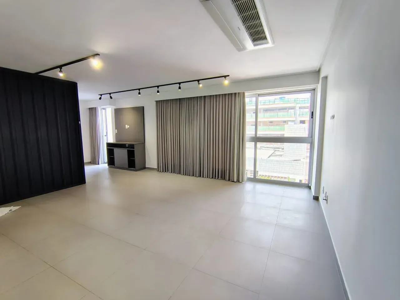 One-bedroom apartment with a private BBQ — photo 18