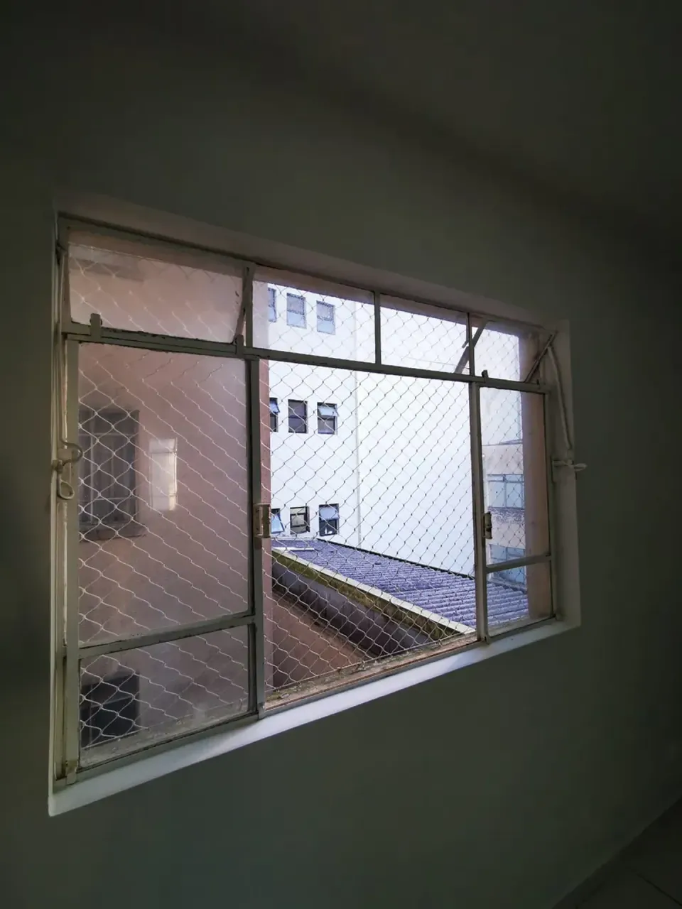 1-bedroom apartment with balcony and 32 m² — photo 6