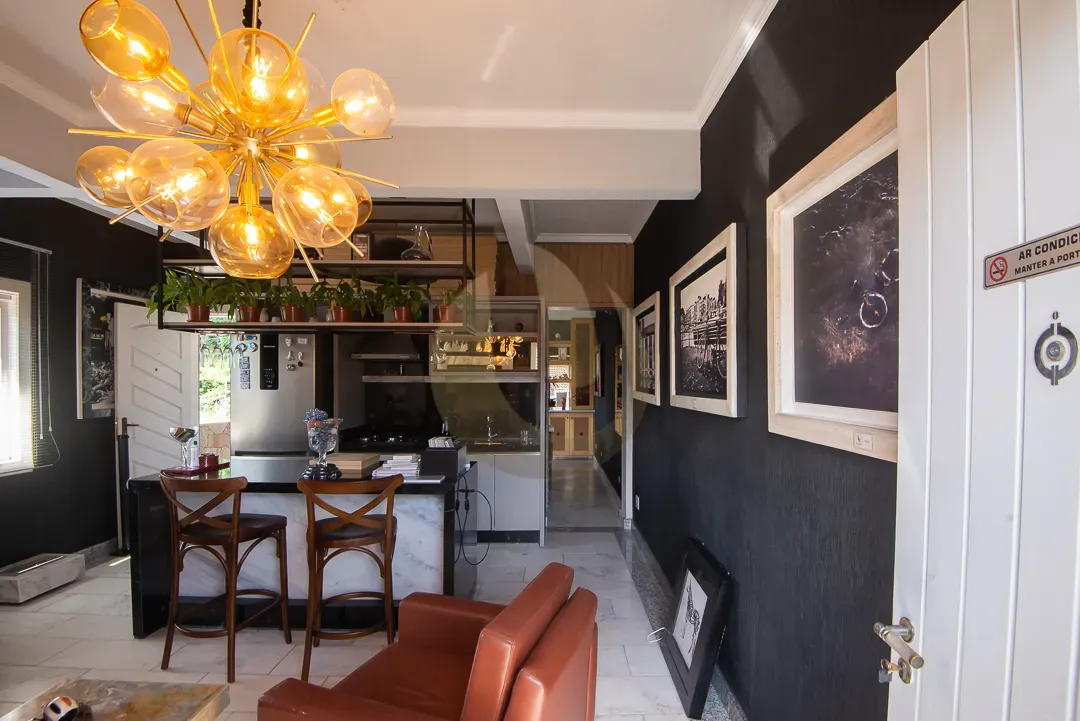 Furnished 860 m² house with 5 bedrooms and 10 bathrooms — photo 7