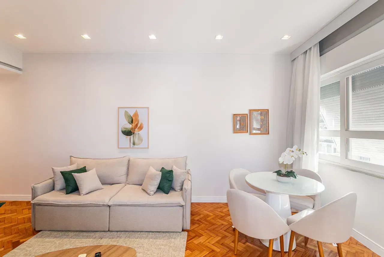 Apartamento de 90 m² com vista para as montanhas e closet — photo 15