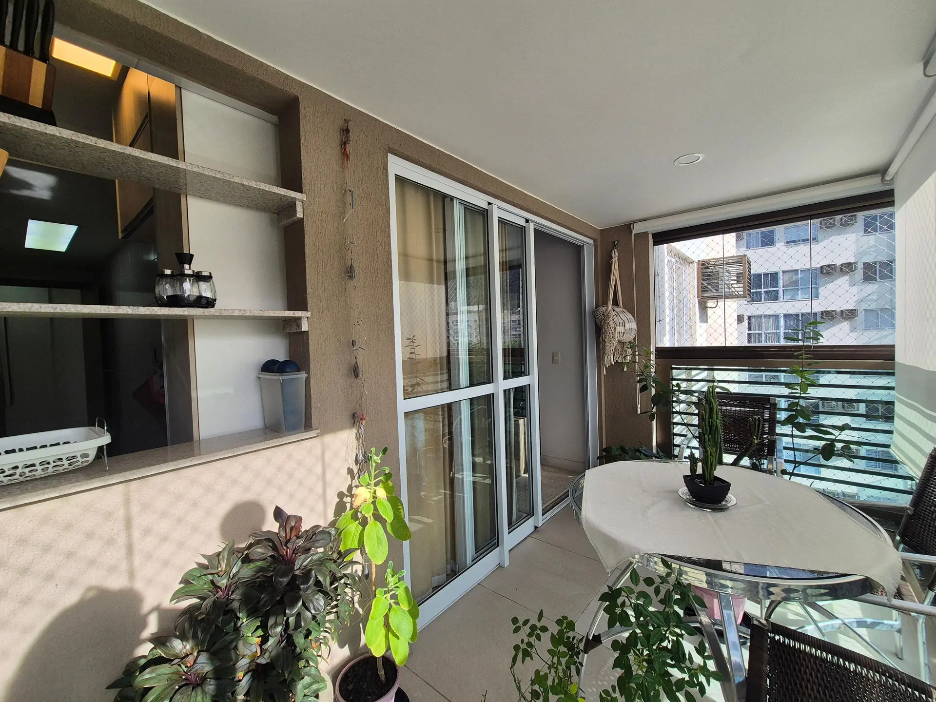 Apartamento de 76 m² com lava-louças e banheira — photo 32