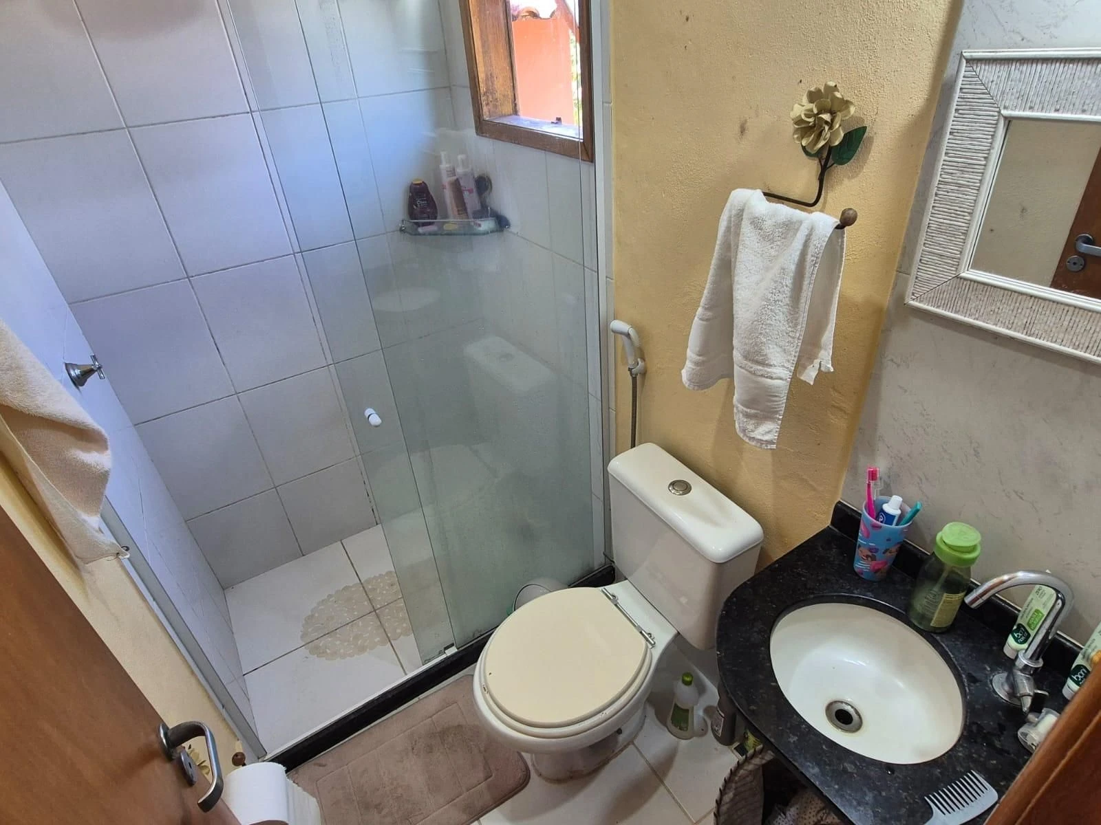 Furnished house, 2100 m², with a grill on the balcony — photo 39