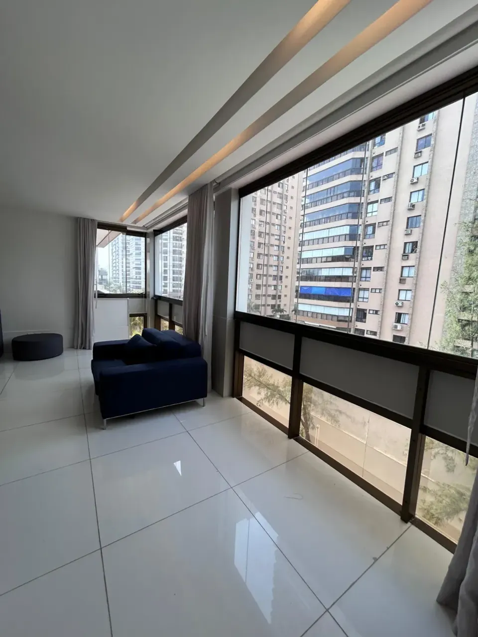 Furnished 2-bedroom apartment with 2 bathrooms — photo 14