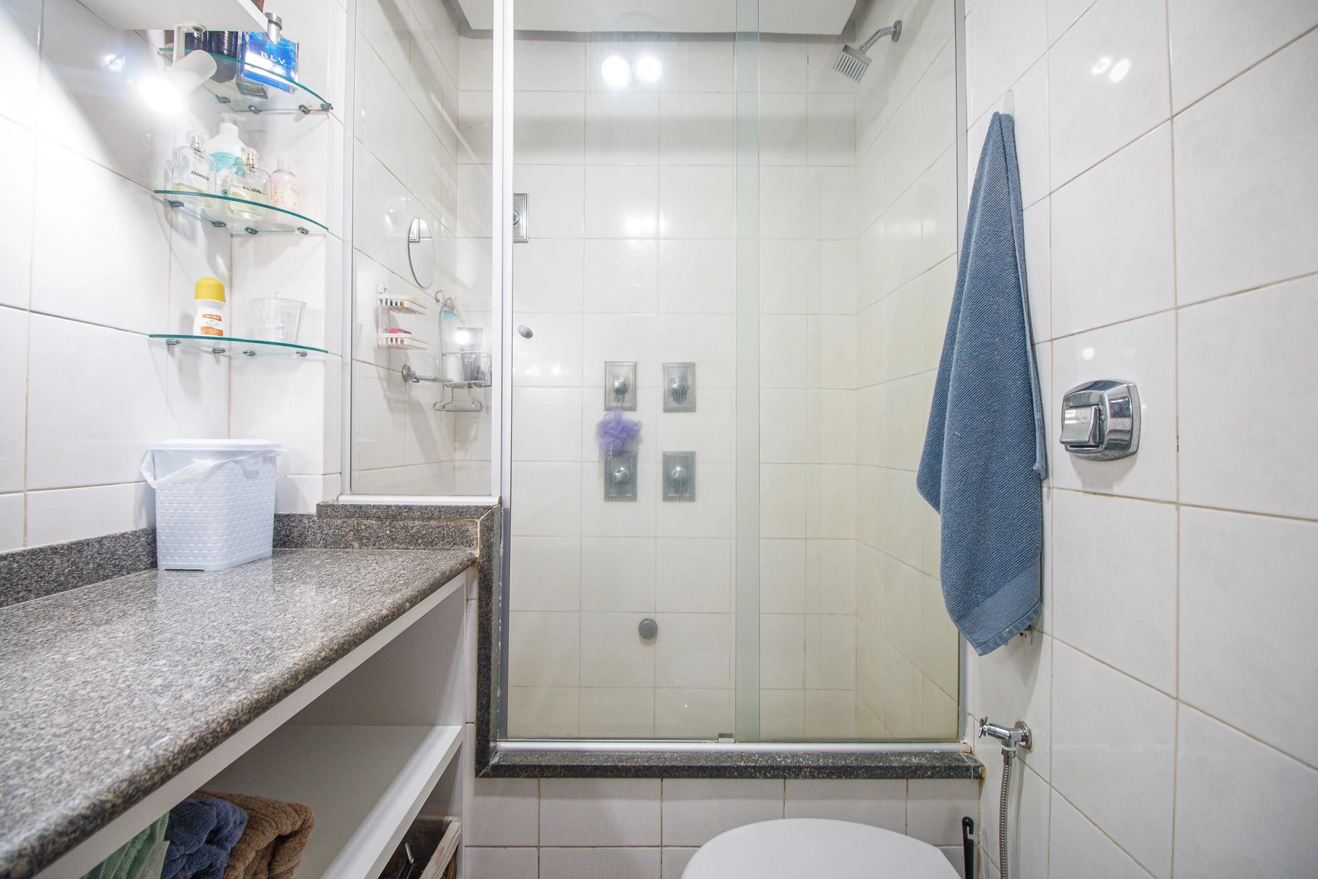 Furnished 2-bedroom apartment with 2 bathrooms and pet-friendly policy — photo 4