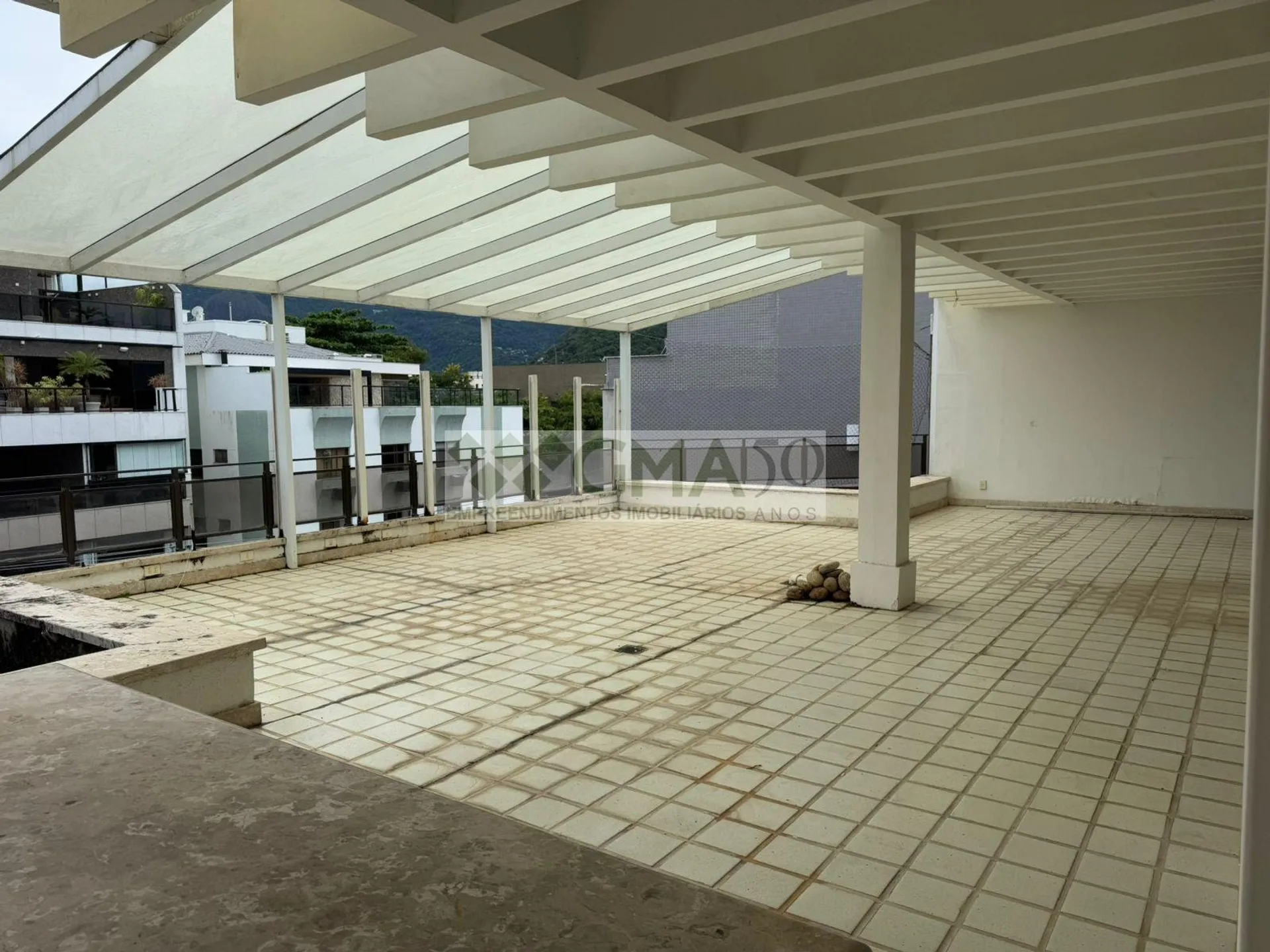 Apartamento com 4 quartos e 4 banheiros, com varanda — photo 4