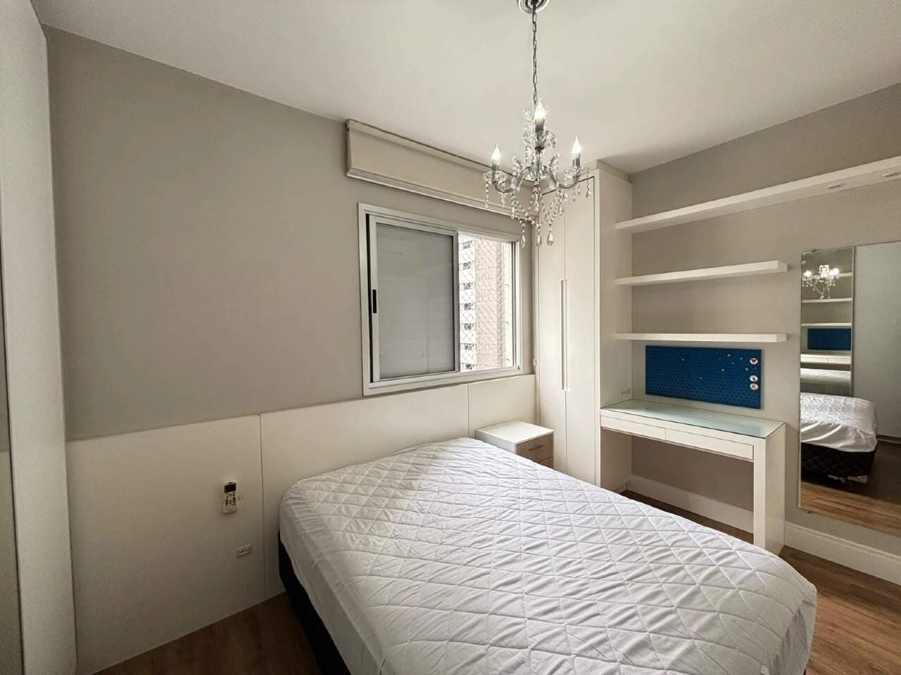 3-bedroom apartment in a building with a gym — photo 4