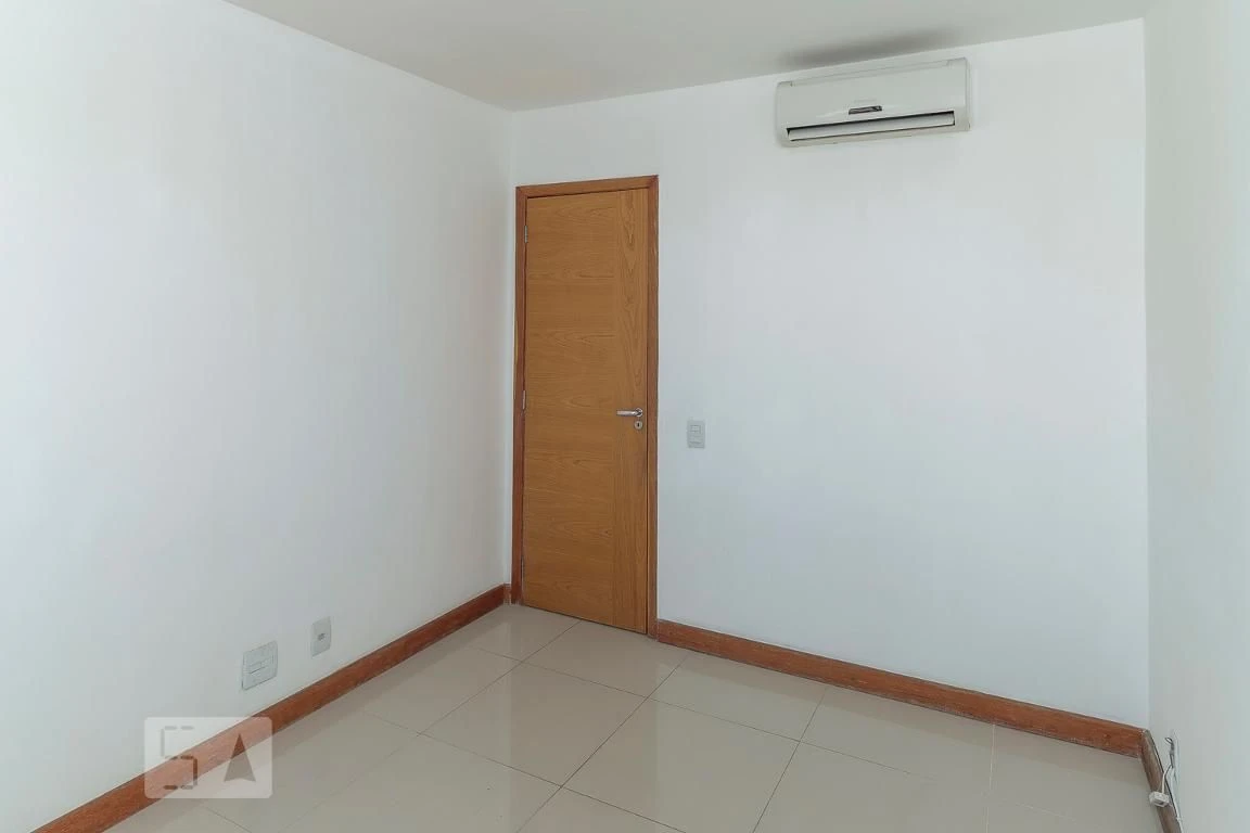 2-bedroom apartment with private BBQ and suite — photo 32