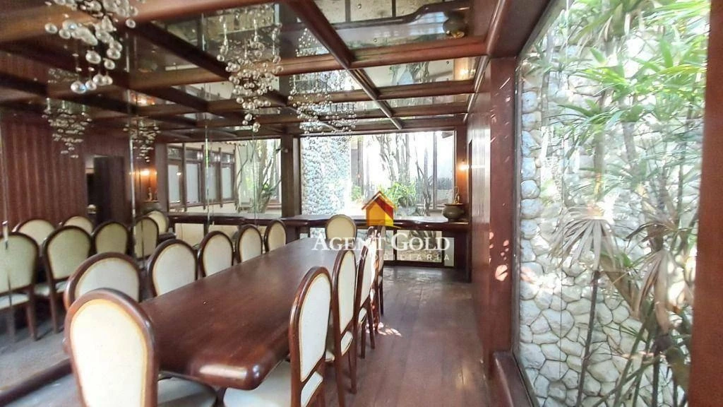 Rental house 700 m² with 5 en-suite bedrooms and 11 baths — photo 16