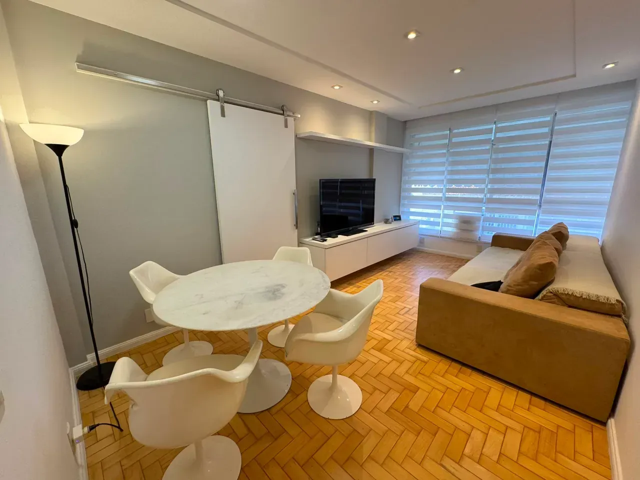Furnished 82 m² apartment with 2 bedrooms and 2 bathrooms — photo 9