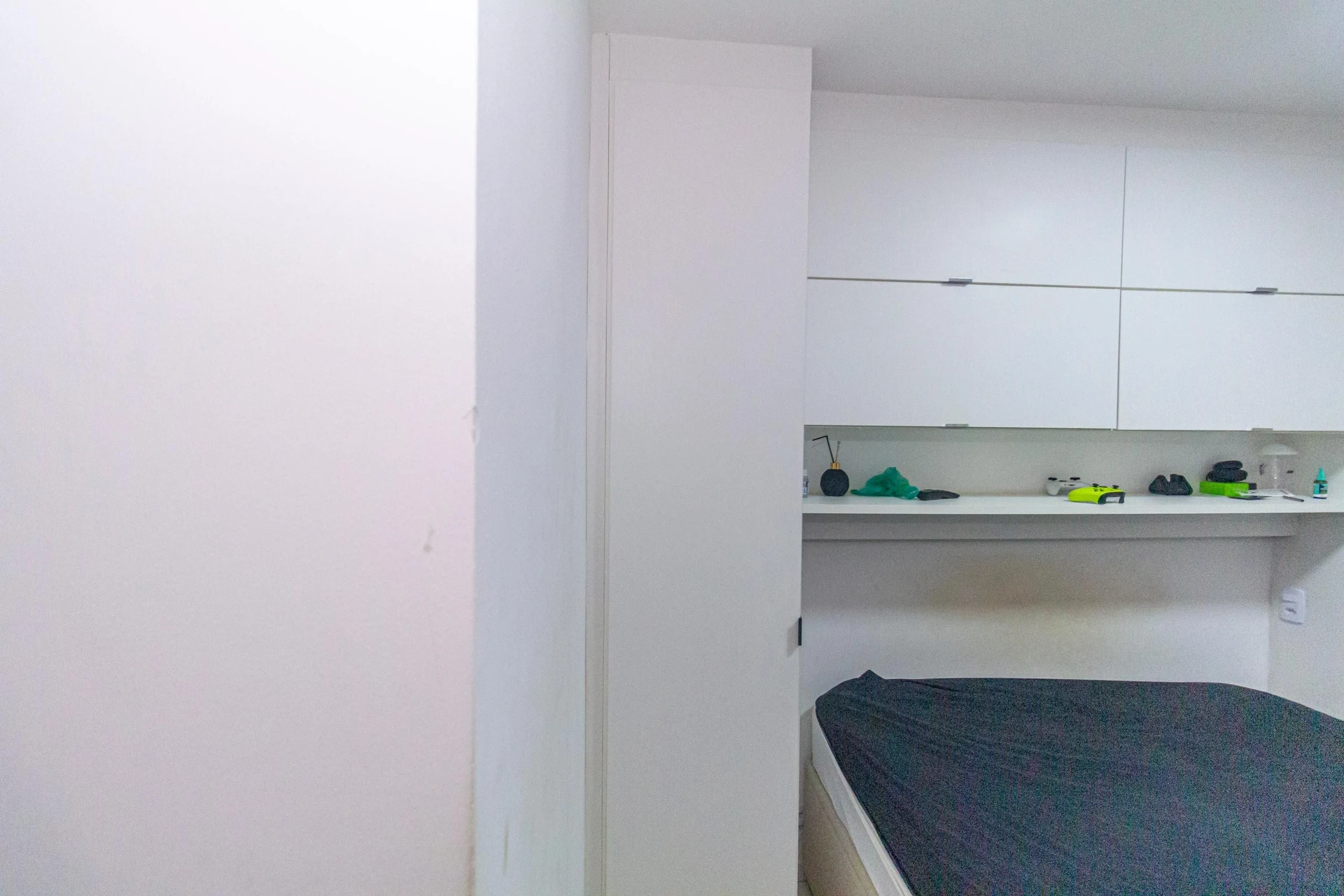 Apartamento amueblado con aire acondicionado y 2 dormitorios — photo 24
