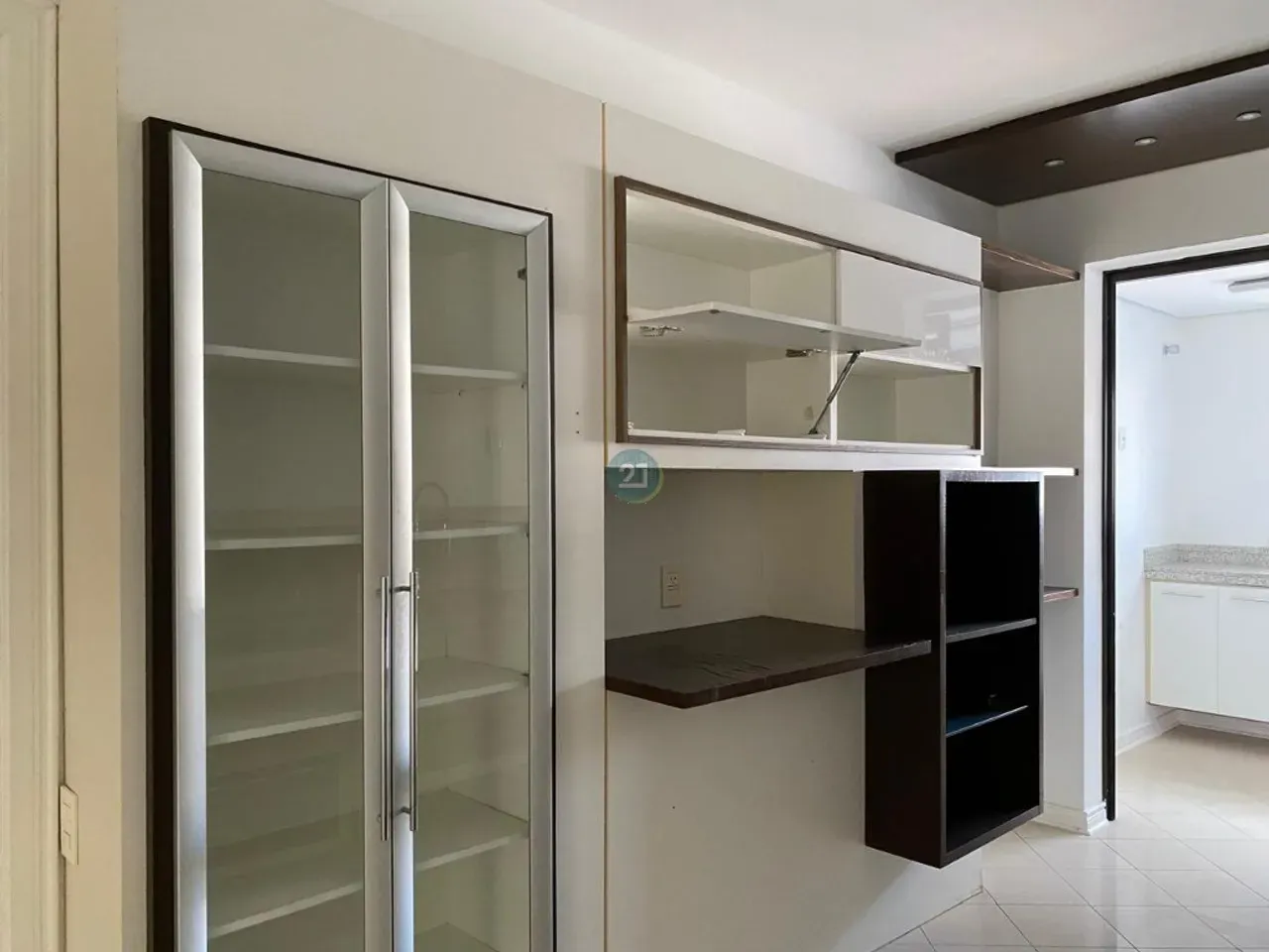Apartamento de 230 m² con 3 suites y despacho — photo 20