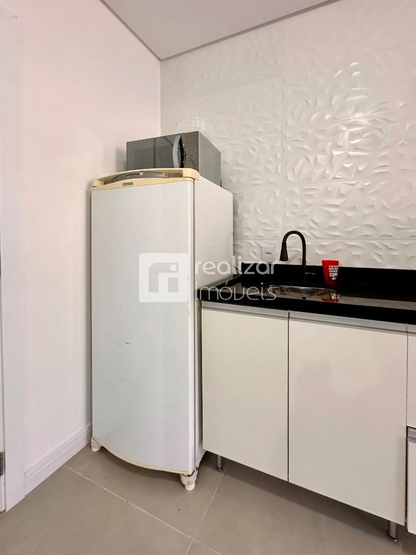 Furnished 2-bedroom apartment with integrated kitchen — photo 9