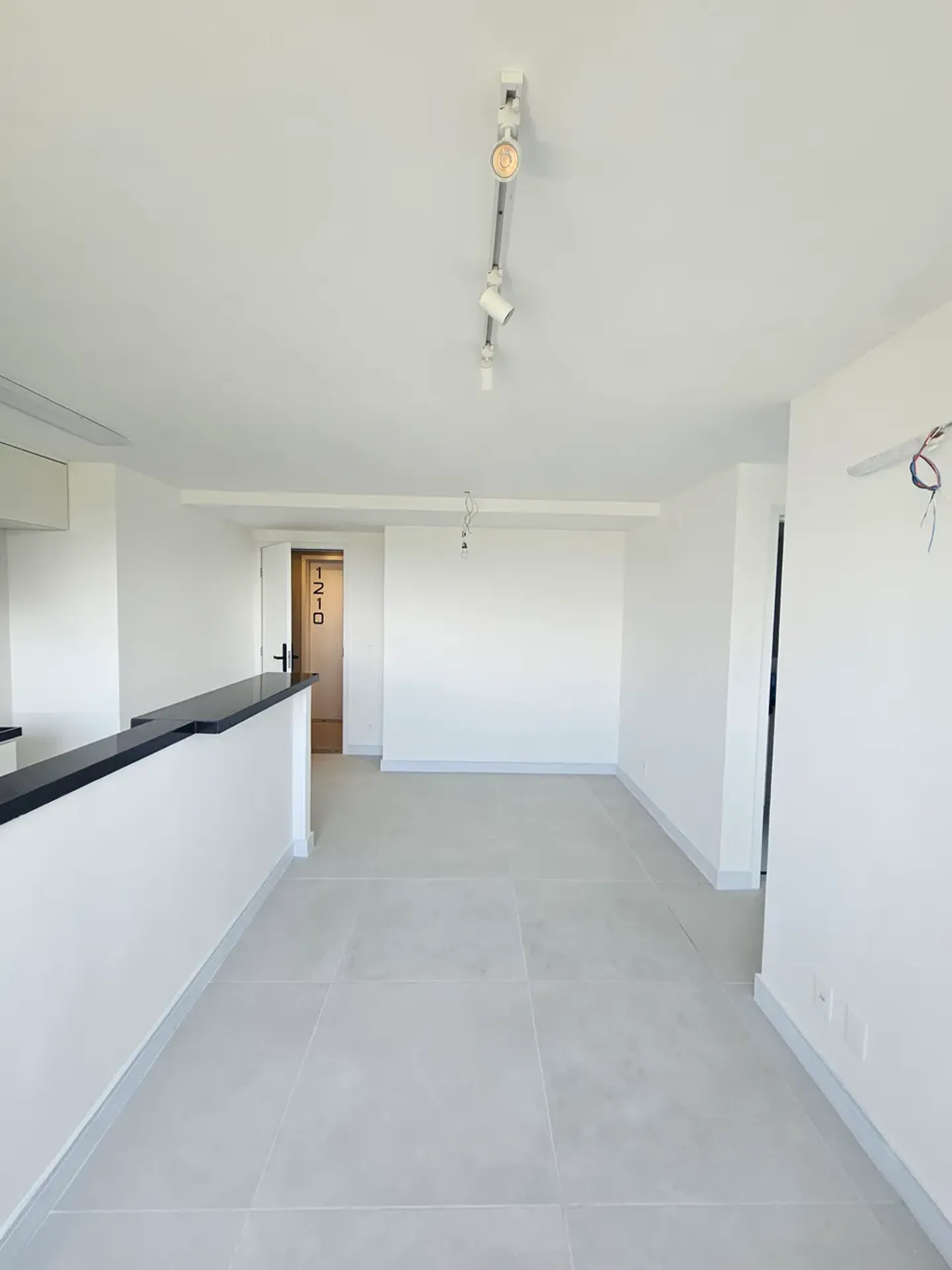 2-bedroom rental apartment with 2 bathrooms and 55 m² — photo 3