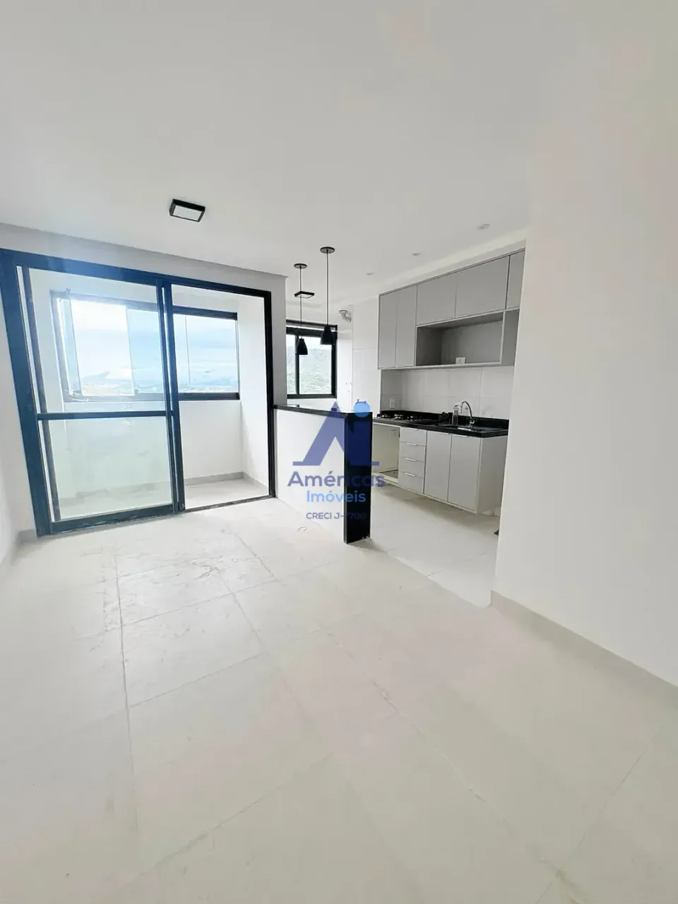 3-bedroom apartment with an open-plan kitchen — photo 4