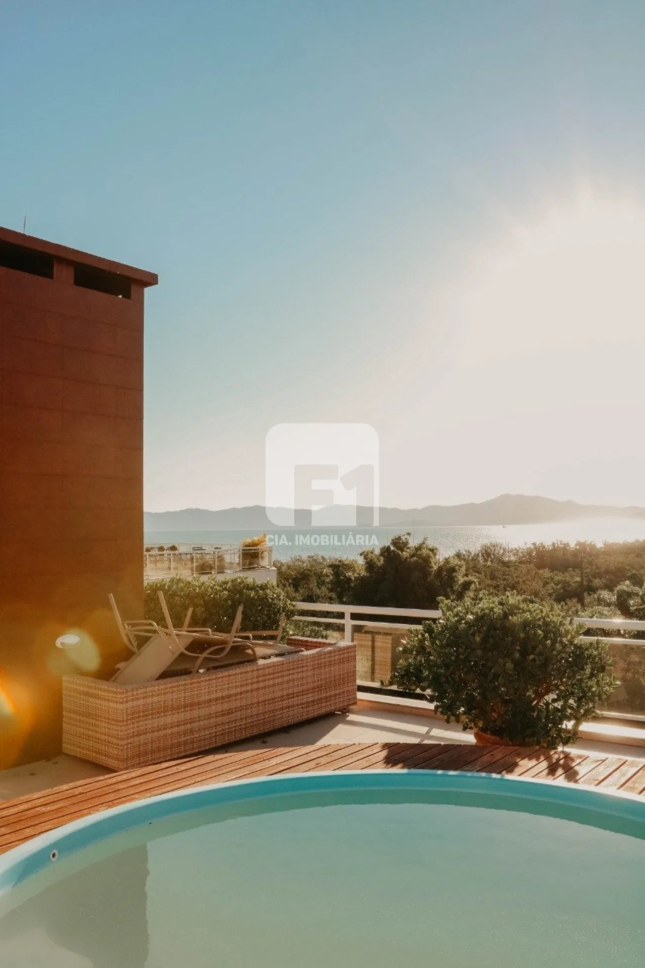 3-bedroom apartment with a private pool in Florianópolis — photo 36