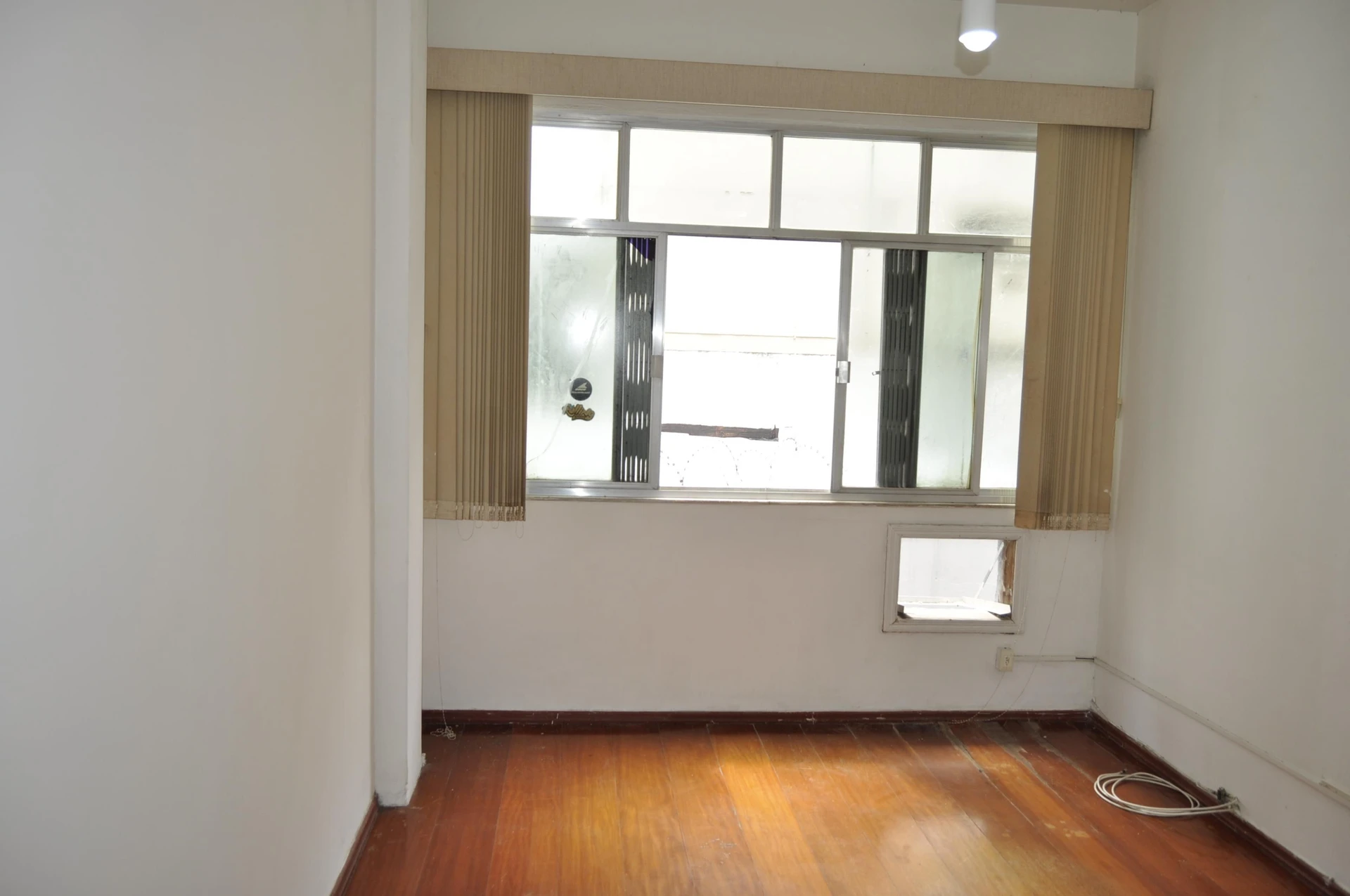 2-bedroom apartment with a private garden — photo 22