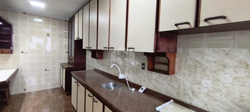Apartamento de 74 m² con 2 dormitorios y 1 plaza — photo 4