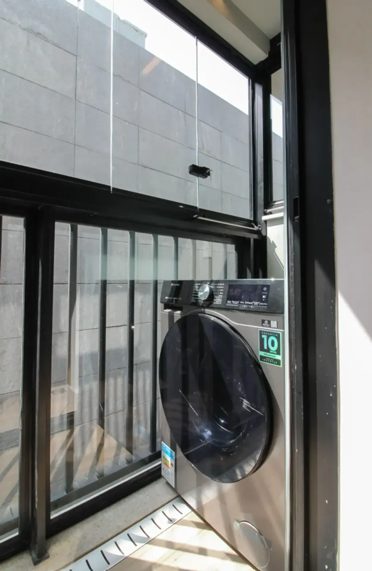 Apartamento mobiliado com 2 quartos e 2 banheiros — photo 33