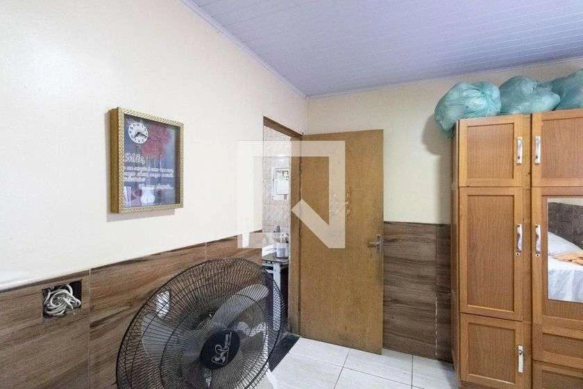Furnished house with 4 bedrooms and 90 m² no parking — photo 14