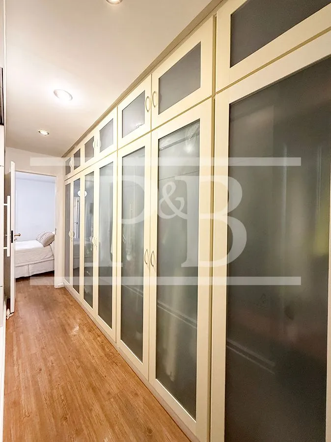 Furnished apartment with 3 bedrooms and 3 bathrooms — photo 25