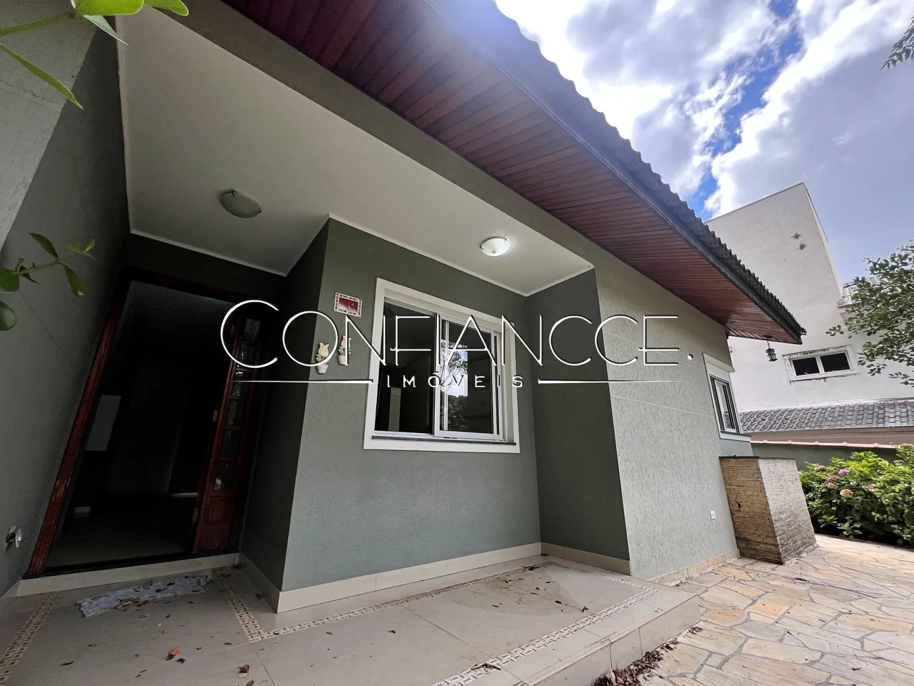 2-bedroom house with 2 bathrooms and 1 parking space — photo 11