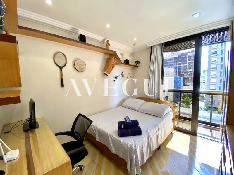 Apartamento sem mobília com 2 quartos e varanda — photo 26